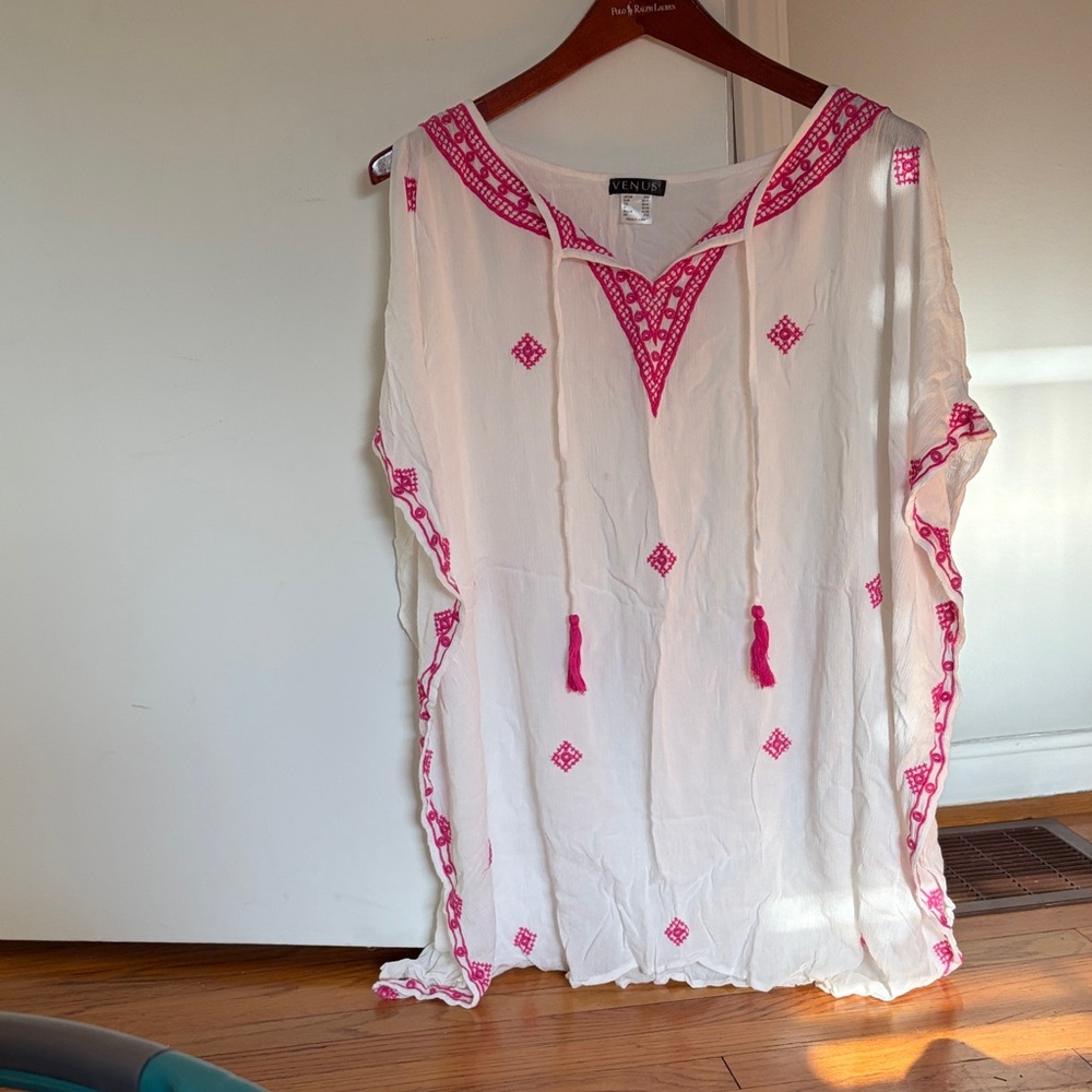 VENUS White Tunic with Pink Embroidery swimsuit, cover-up